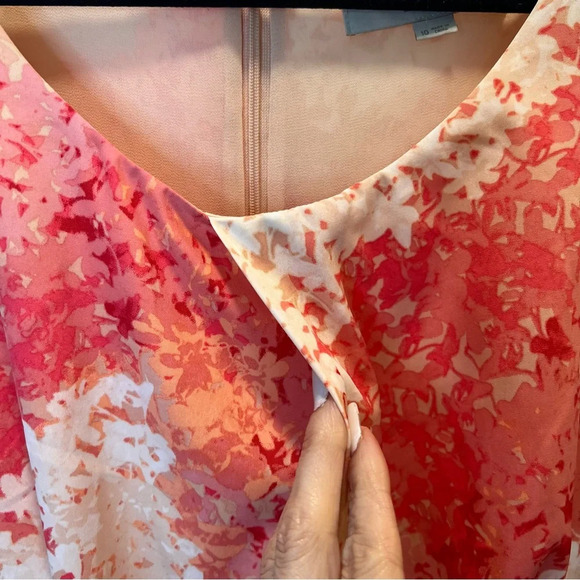 The Loft Tan and Shades of Orange Sleeveless Lightweight Pleated Dress. Size 10. - Picture 6 of 13